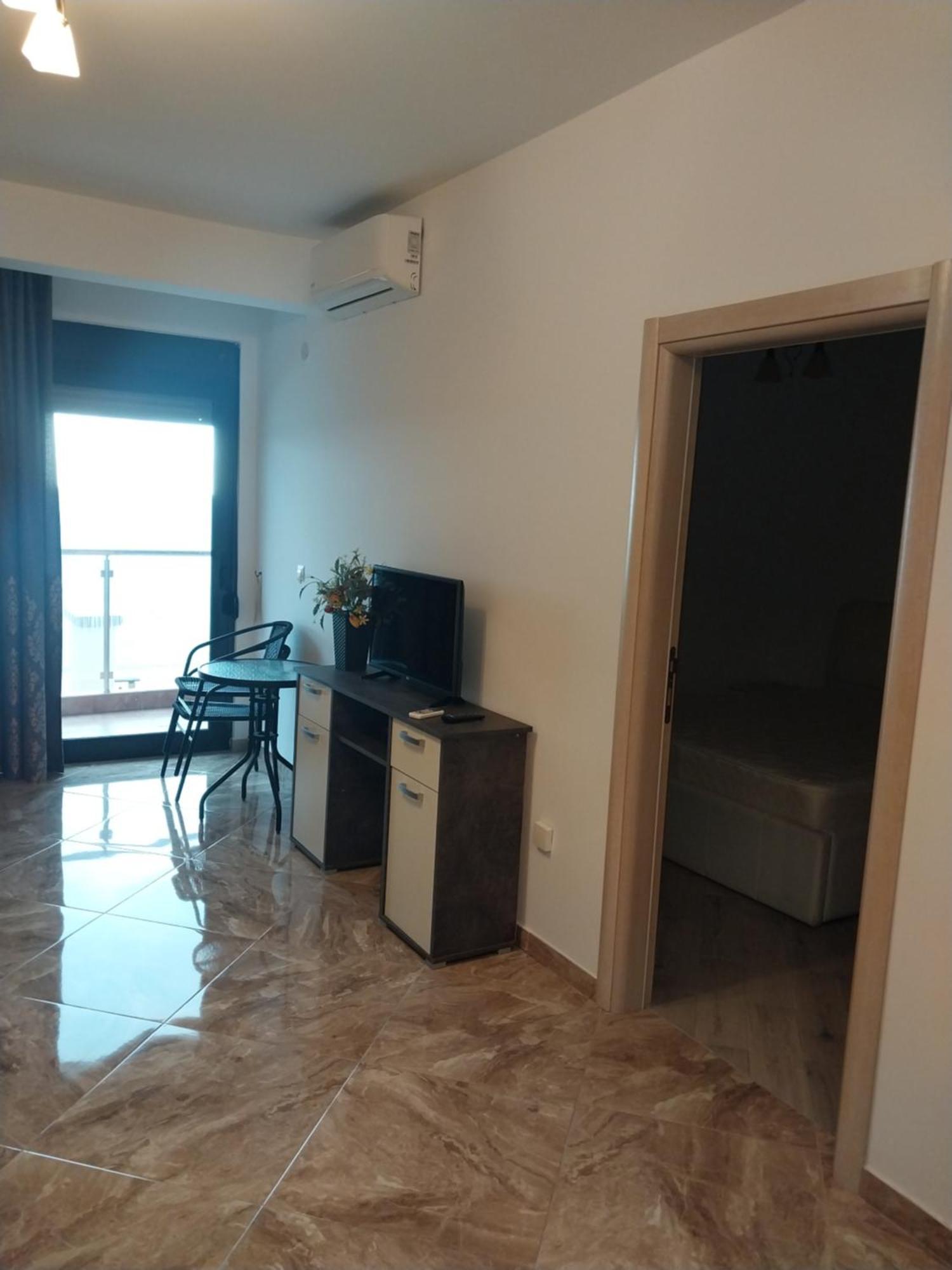 Bella Costa Apartment Dobra Voda Exterior photo